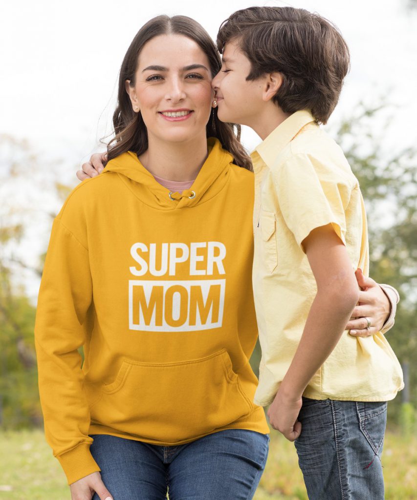 Moederdag Hoodie Super Mom Geel