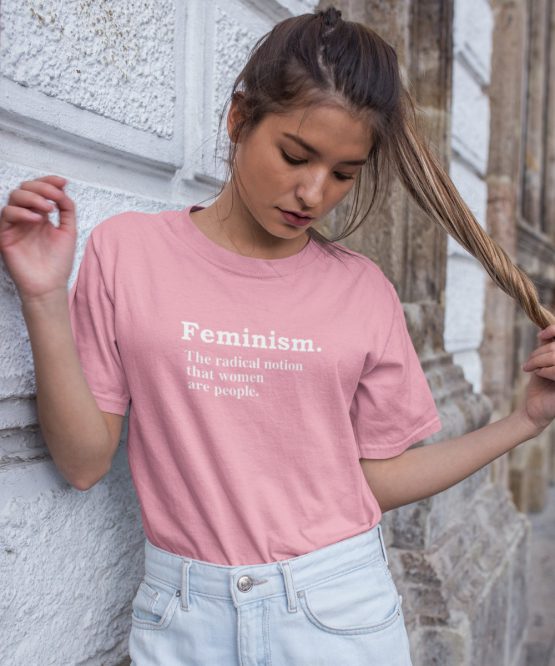 Feminist T-Shirt Definition Roze